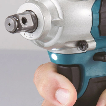 Гайковерт аккумуляторный Makita DTW190RME