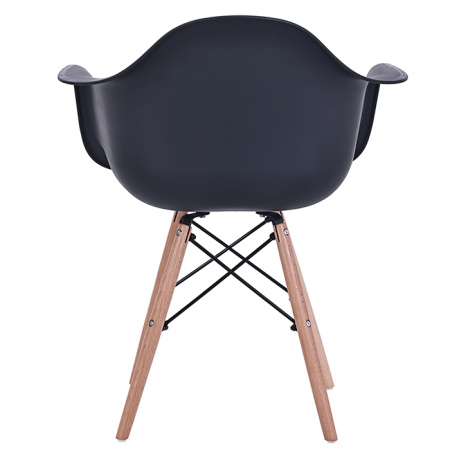 Комплект из 4 стульев Eames Noro HC10177