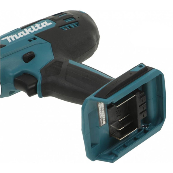 Дрель-шуруповерт аккумуляторная Makita DF488D002