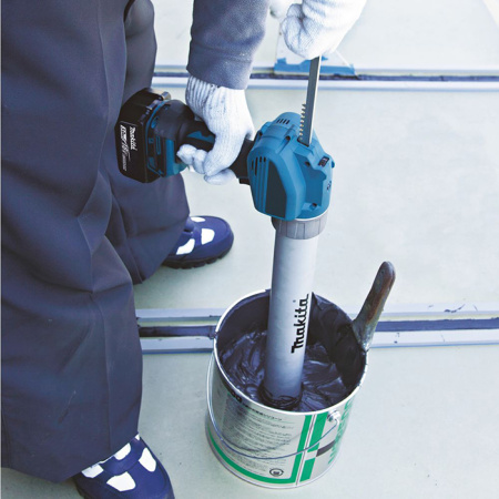 Пистолет для герметика аккумуляторный Makita CG100DWAEA