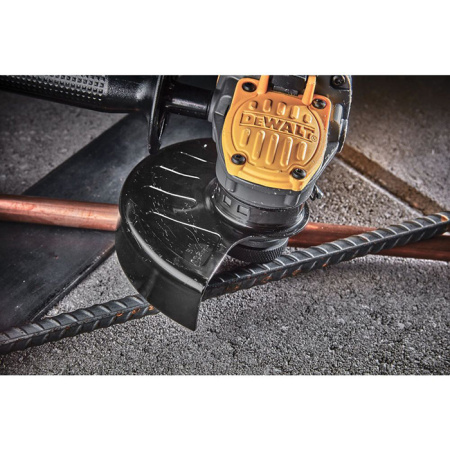Угловая шлифмашина аккумуляторная DeWalt DCG409VSN-XJ (без АКБ и ЗУ)