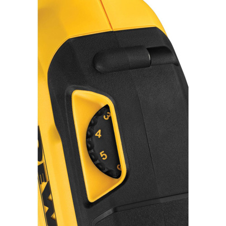 Шлифмашина аккумуляторная эксцентриковая для стен DeWalt DCE800N-XJ
