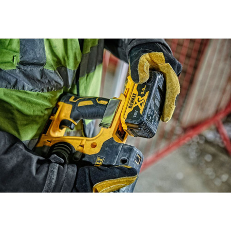 Перфоратор аккумуляторный DeWalt DCH274N-XJ (без АКБ и ЗУ)