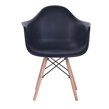 Комплект из 4 стульев Eames Noro HC10177