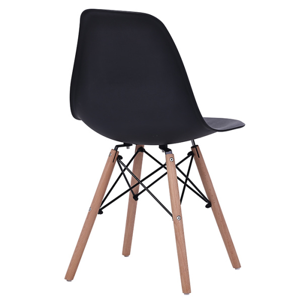 Комплект из 4 стульев Eames Noro HC10165