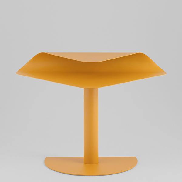 Журнальный столик Cornea металл жёлтый Stool Group MT-199 DB-056