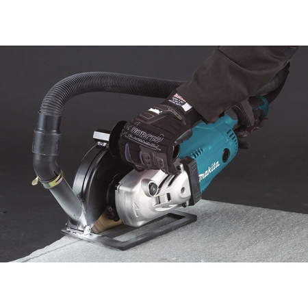Угловая шлифмашина сетевая Makita GA9020SF
