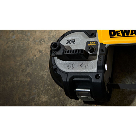 Пила ленточная аккумуляторная DeWalt DCS378N-XJ (без АКБ и ЗУ)