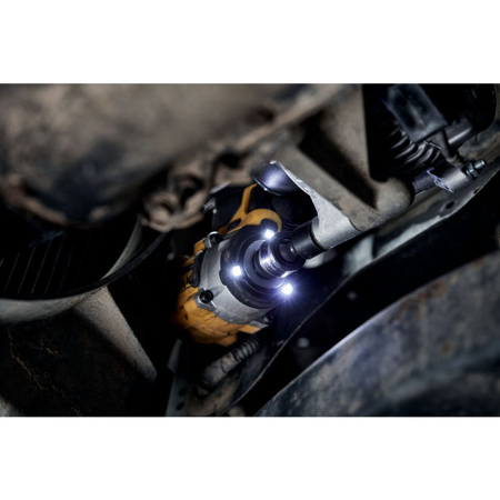 Гайковерт аккумуляторный DeWalt DCF922P2T-QW
